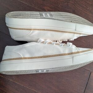 Toms White Canvas Sneakers
